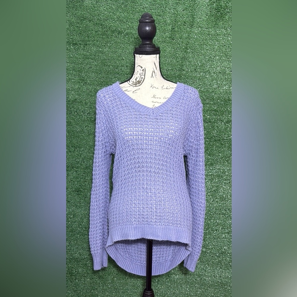 Lavender V-Neck Women's Sweater
